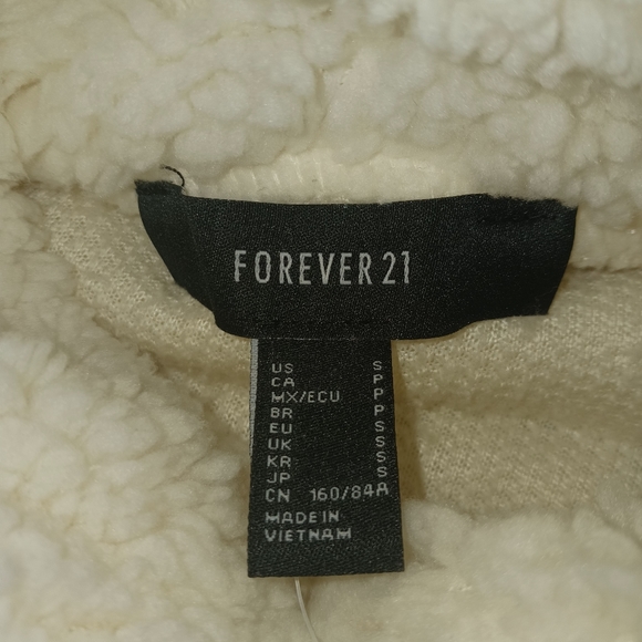 Forever21 Cream Fleece Pullover Hoody - Picture 3 of 6